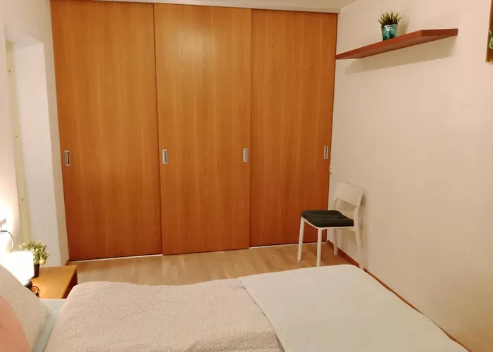 City Center Raua Apartment With Balcony